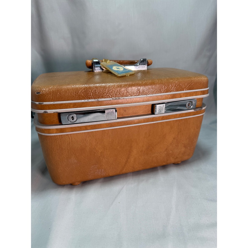 Vintage 1970s Samsonite Train Case Caramel Brown Hardshell Cosmetic Working Prop